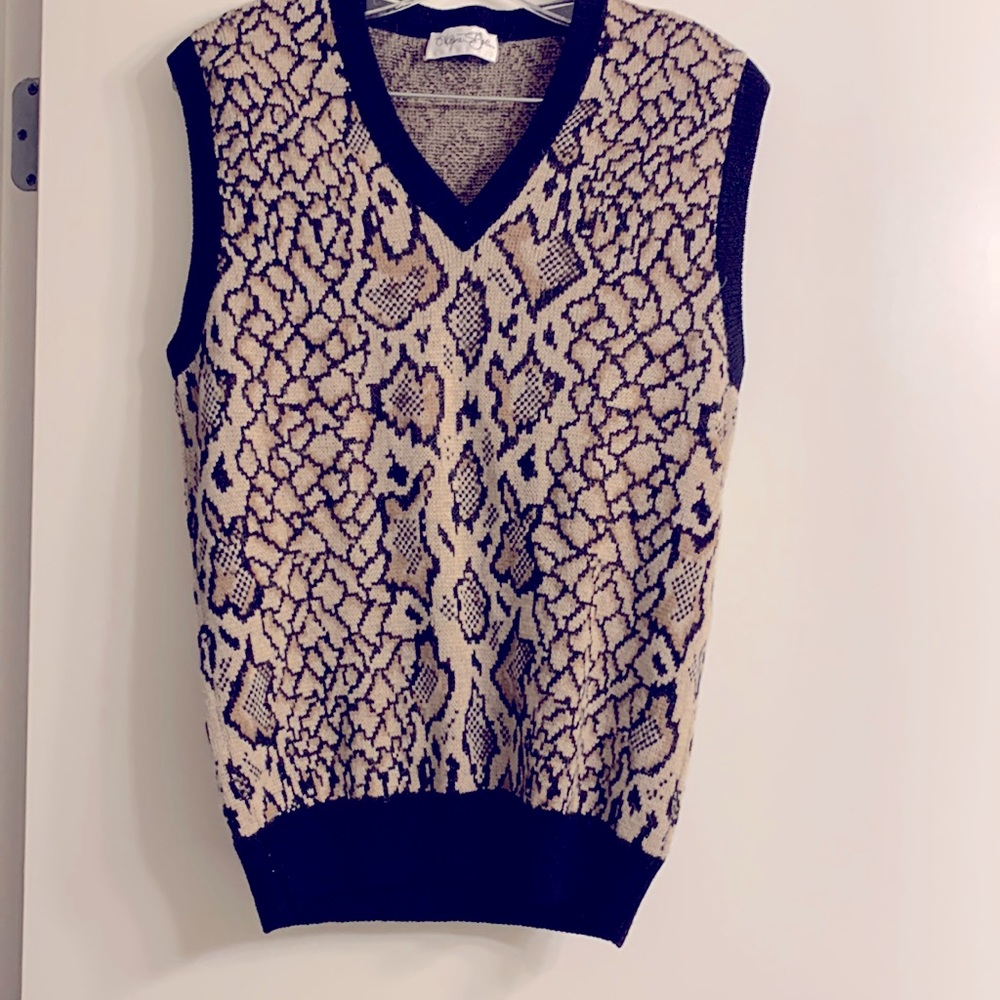St John animal print top size Medium
